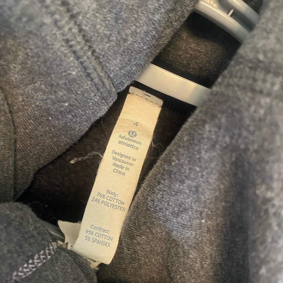 Lululemon Avenue Pullover - Picture 4 of 4